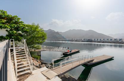 Villa - 4 - 6 for rent in Al Dana Villas - Sharm - Fujairah