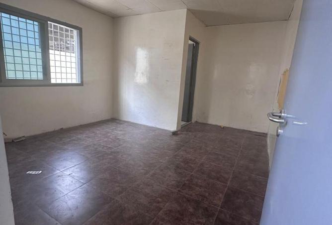 56940522 - Property Image 3