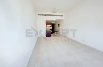 Apartment - Studio - 1 Bathroom for rent in Imperial Residence - Dubai Silicon Oasis - Dubai