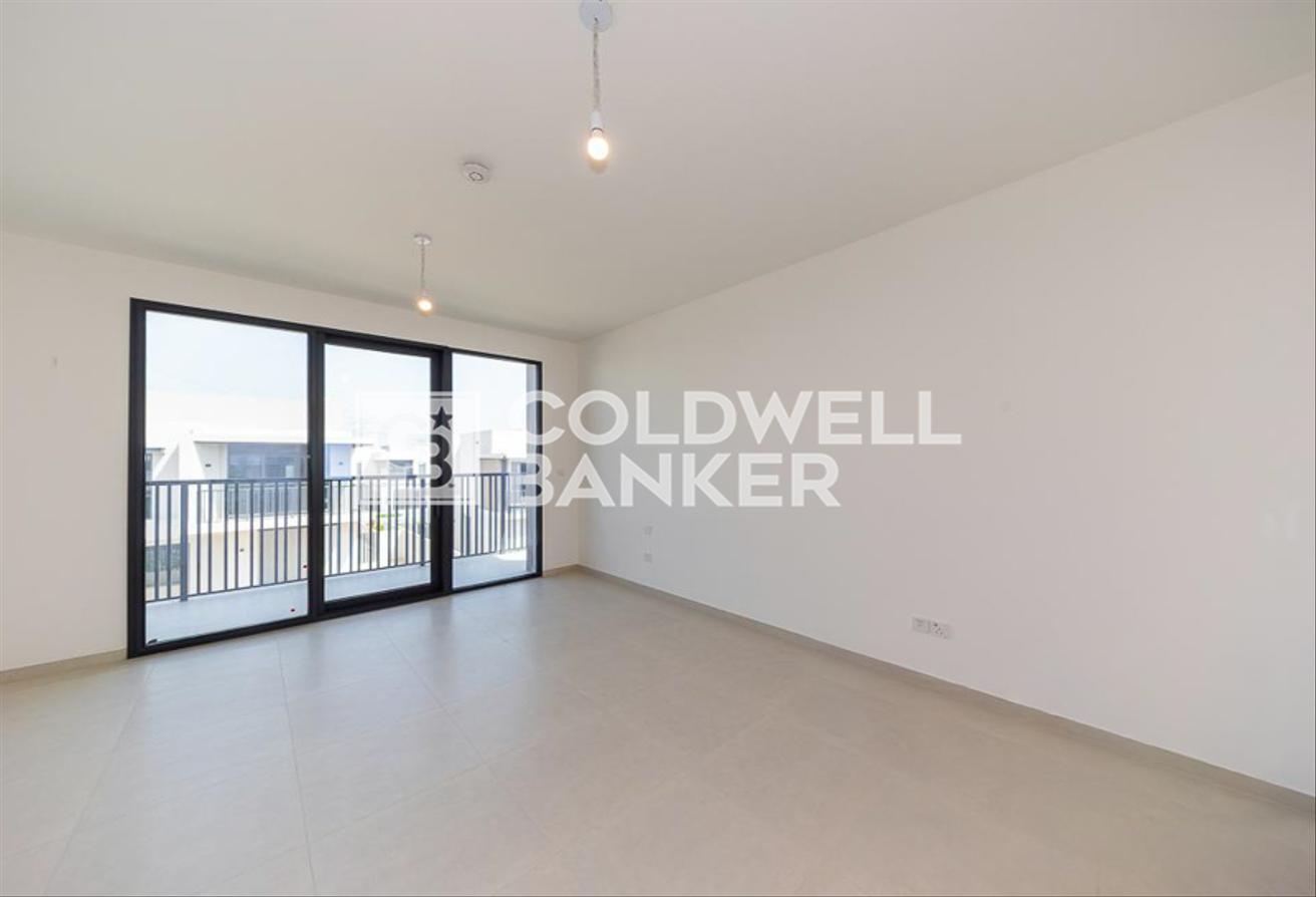 Corner Plot | Single Row | Close to Amenities photo 7
