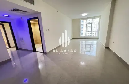 Apartment - 2 Bedrooms - 2 Bathrooms for rent in Al Khan Corniche - Al Khan - Sharjah