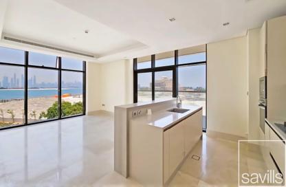 Apartment - 1 - 2 for sale in The 8 - The Crescent - Palm Jumeirah - Dubai