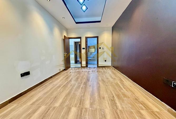 132513411 - Property Main Image