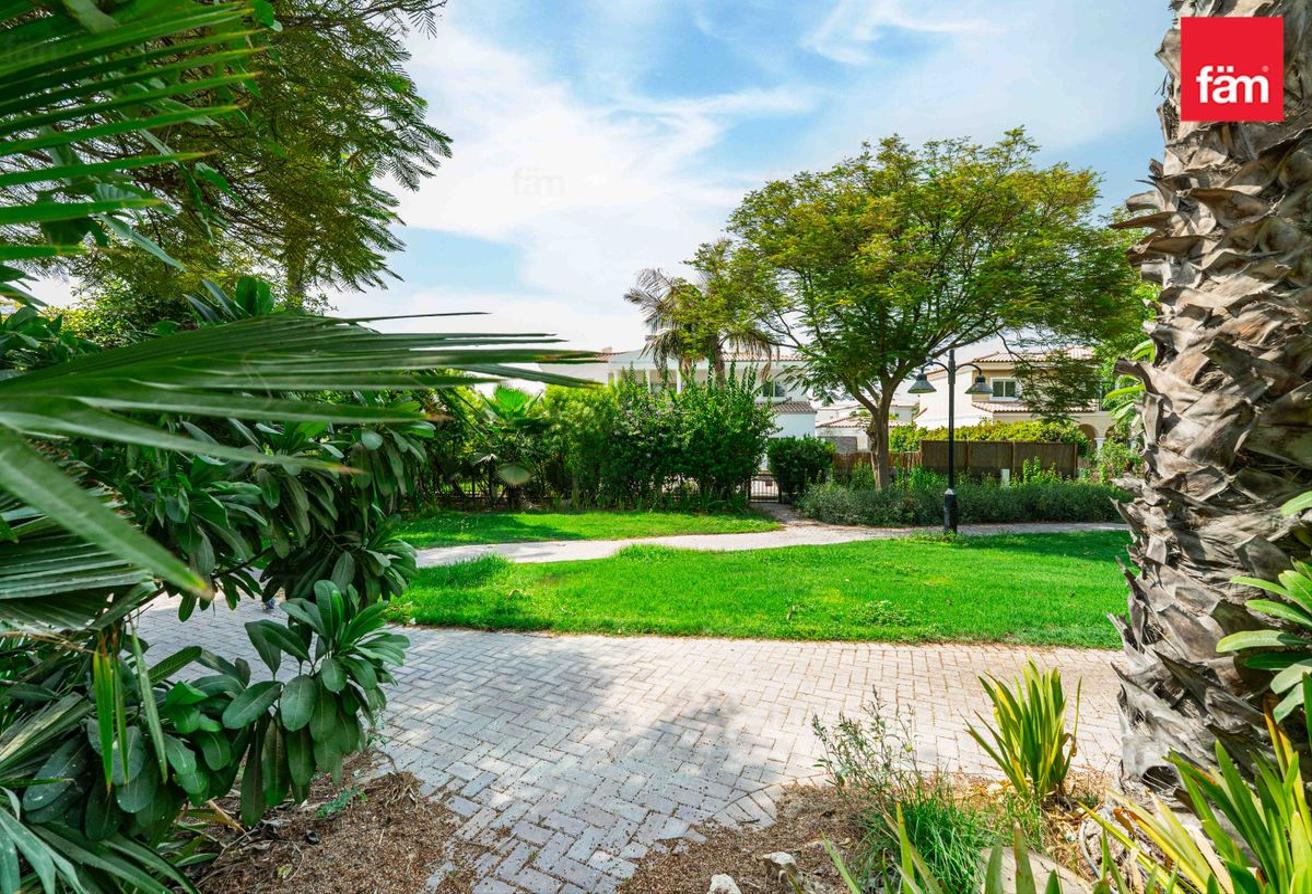 Luxury Villa | Perfect Location | Fully Upgraded photo 30