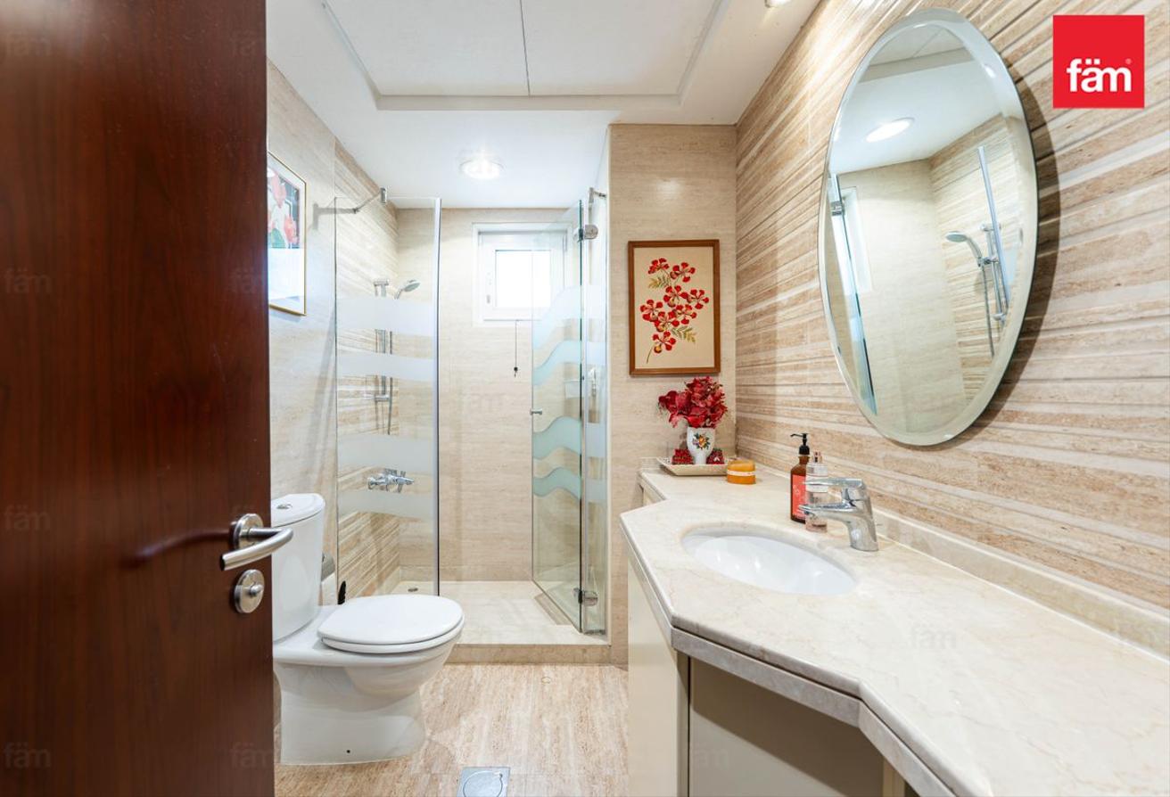 Luxury Villa | Perfect Location | Fully Upgraded photo 15