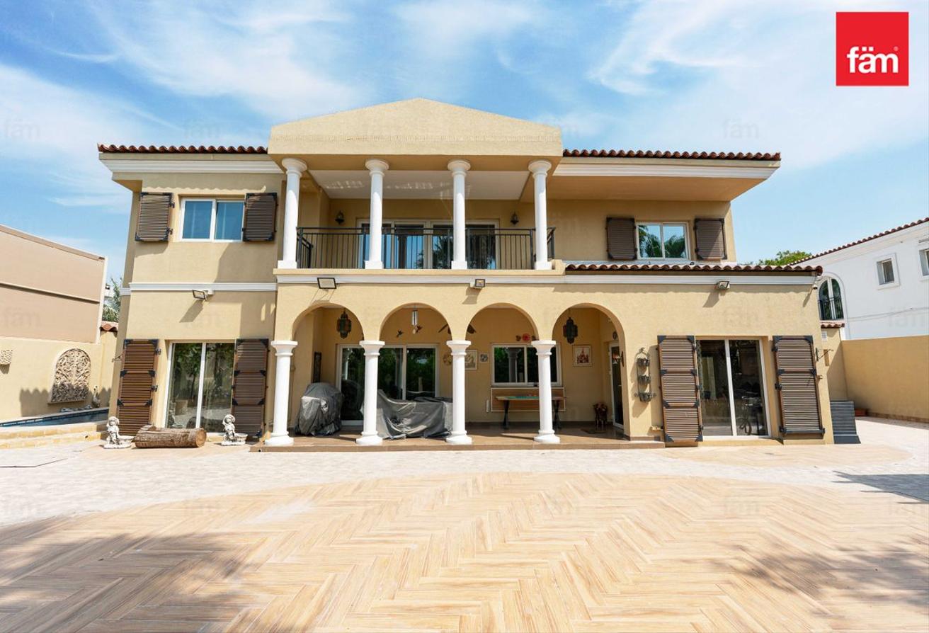 Luxury Villa | Perfect Location | Fully Upgraded photo 24