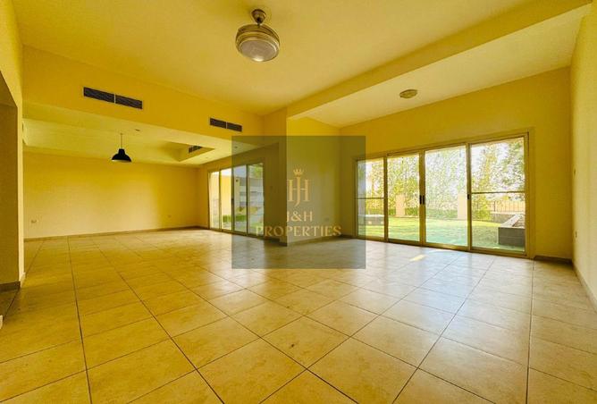 95710801 - Property Image 2