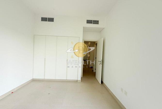 100408301 - Property Image 3