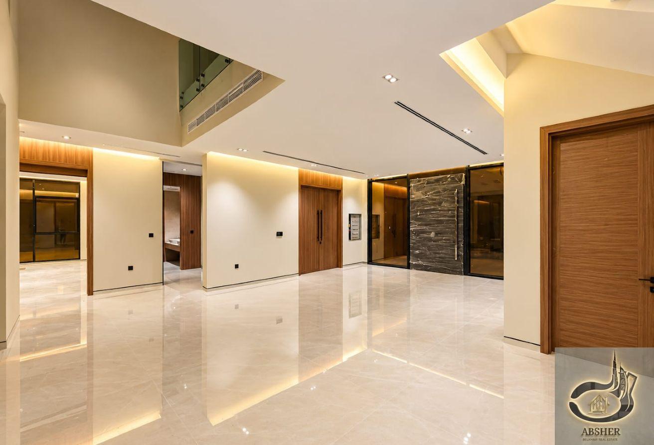 Warqa 3 Brand New 5BR Modern Design High Quality photo 4