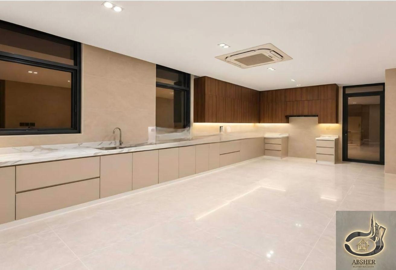 Warqa 3 Brand New 5BR Modern Design High Quality photo 8