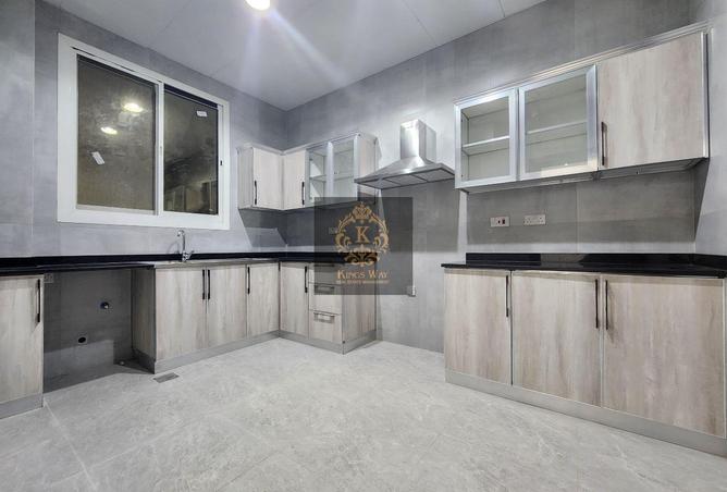 64030815 - Property Image 3