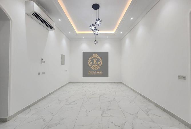 64030815 - Property Image 2