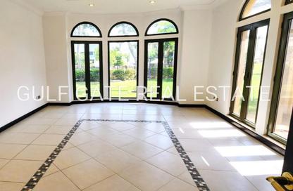 Villa - 4 Bedrooms - 5 Bathrooms for rent in Canal Cove Frond F - Canal Cove Villas - Palm Jumeirah - Dubai