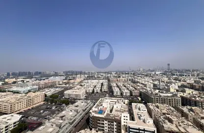 Half Floor - 2 Bedrooms - 3 Bathrooms for rent in Titanium Tower - Al Karama - Dubai