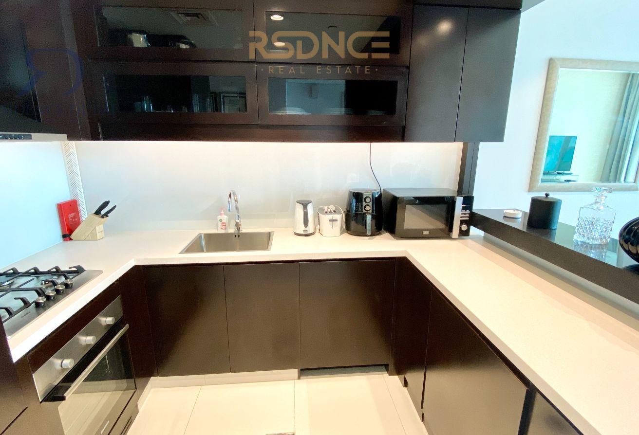 Vacant Oct 6! Fendi Furnished Top Floor Full Views photo 15