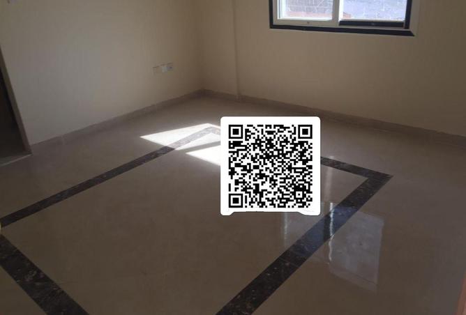 98241300 - Property Image 2