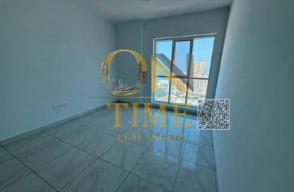 Apartment - 3 - 3 for rent in Corniche Tower - Ajman Corniche Road - Ajman