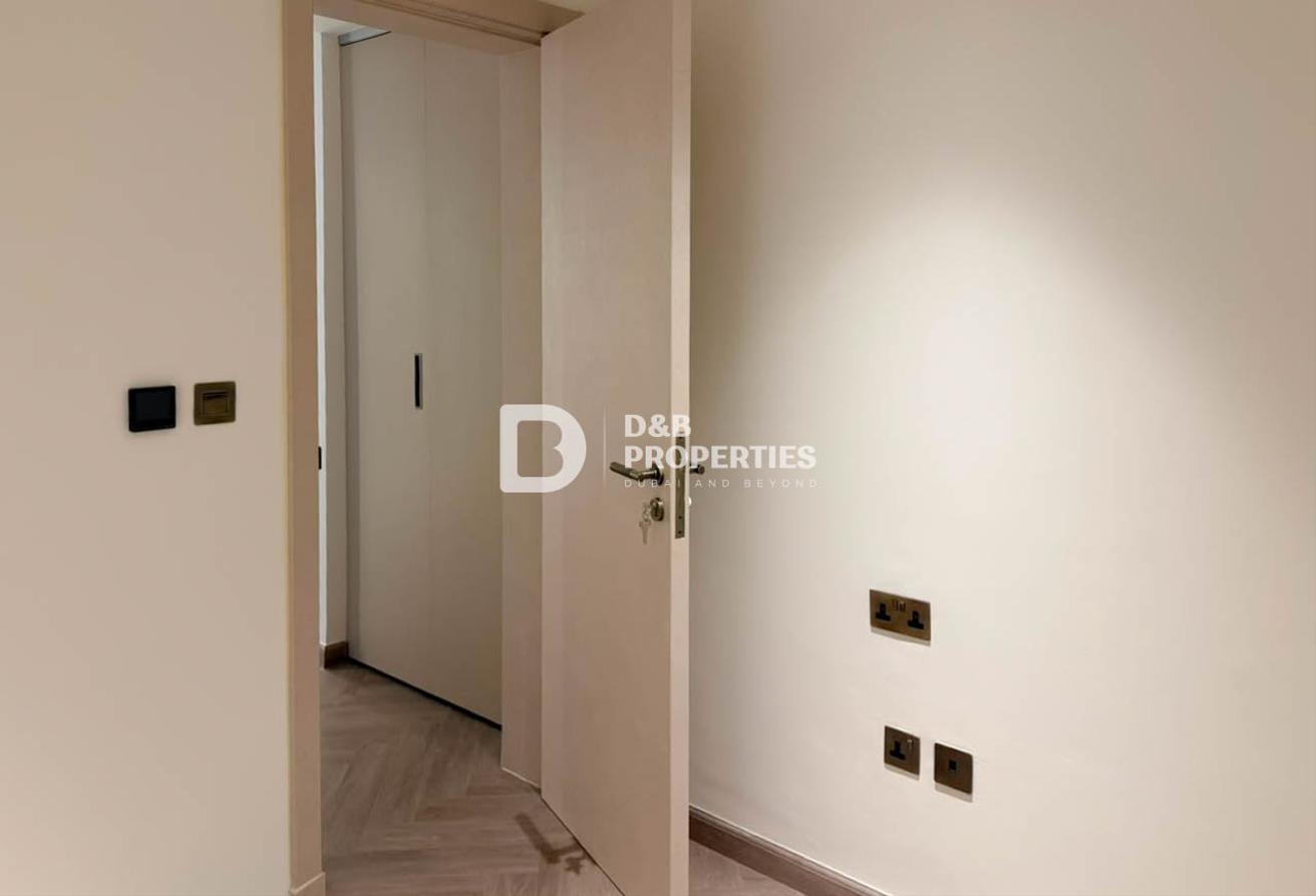 Upgraded Type C | Marina & Palm View | Maid's Room photo 25