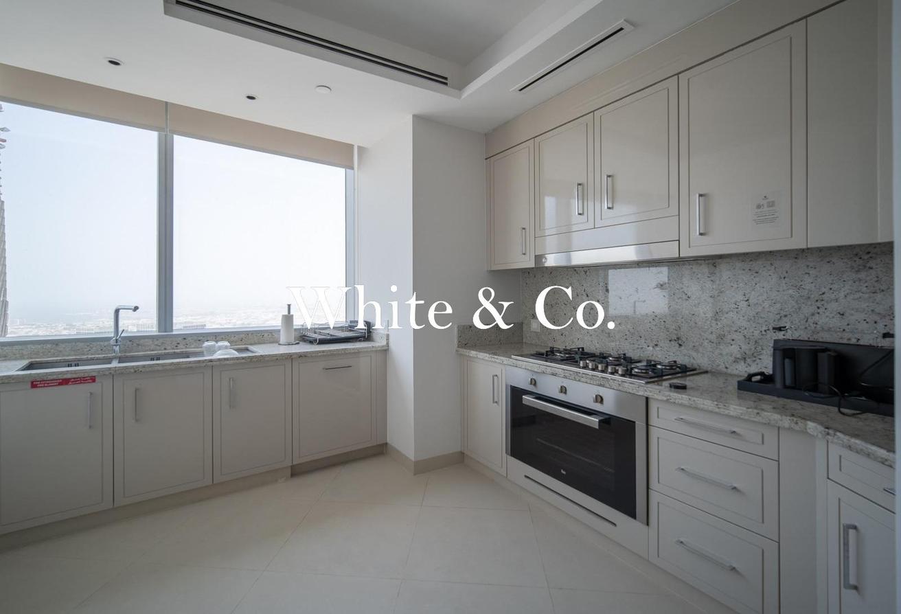 Sea View | Luxurious Home | Short Term Option photo 8