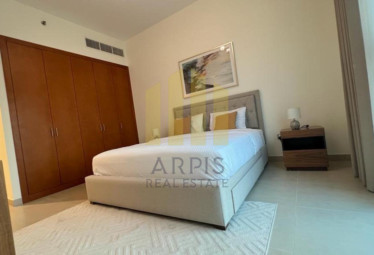 Fully furnished 2BHK | Near to metro | Spacious photo 2