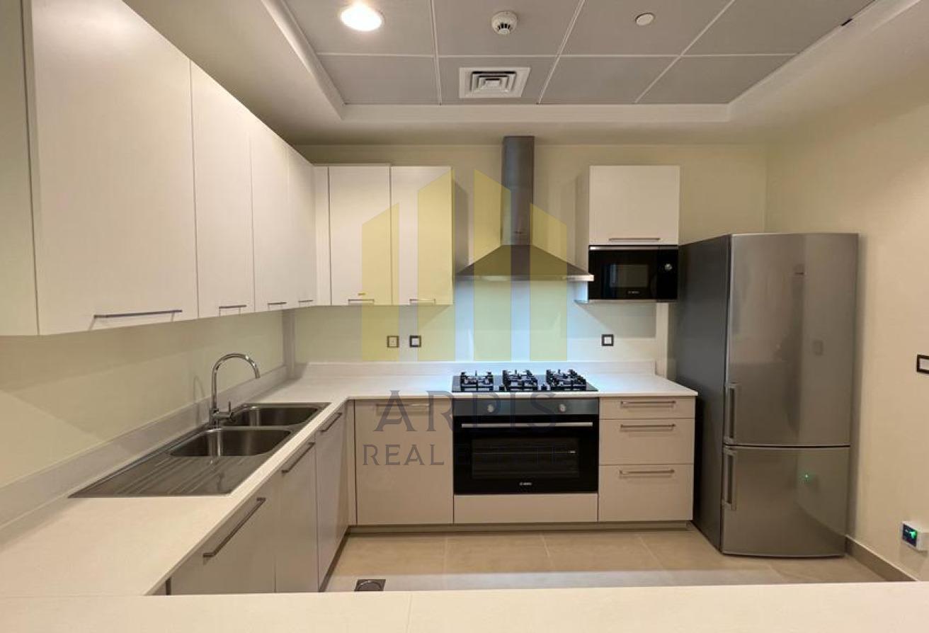 Fully furnished 2BHK | Near to metro | Spacious photo 10