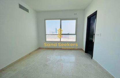 Apartment - 2 Bedrooms - 3 Bathrooms for rent in Marina Heights - Marina Square - Al Reem Island - Abu Dhabi