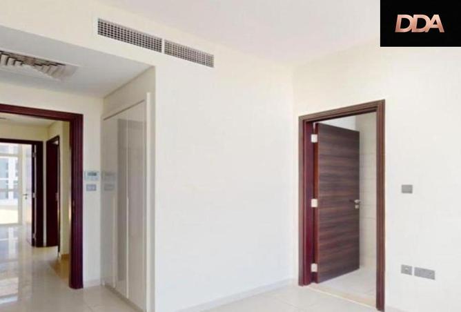 73112818 - Property Image 2