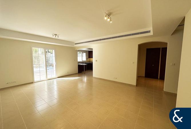 71901190 - Property Image 2