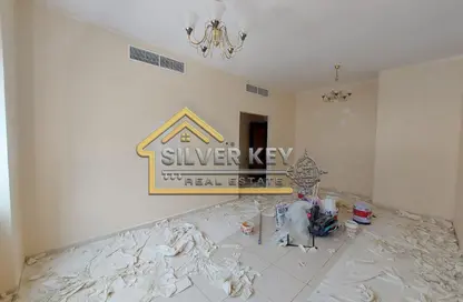 شقة - 2 غرف نوم - 2 حمامات للايجار في الند - القاسمية - الشارقة