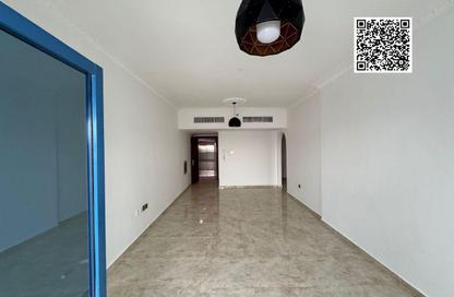 Apartment - 2 Bedrooms - 2 Bathrooms for rent in Gate Tower 1 - Musheiref - Ajman