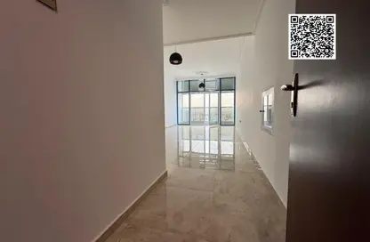 Apartment - 2 Bedrooms - 2 Bathrooms for rent in Gate Tower 1 - Musheiref - Ajman