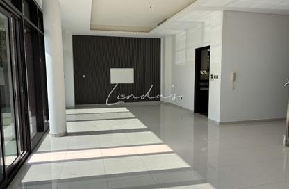 Townhouse - 5 Bedrooms - 7 Bathrooms for rent in Richmond - DAMAC Hills - Dubai