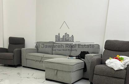 Apartment - 2 Bedrooms - 2 Bathrooms for rent in Oasis Tower - Al Rashidiya 1 - Al Rashidiya - Ajman