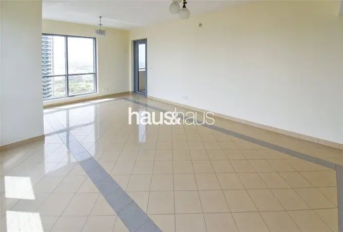 83668004 - Property Image 3
