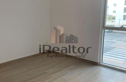 Apartment - 1 Bedroom - 1 Bathroom for rent in Waters Edge - Yas Island - Abu Dhabi