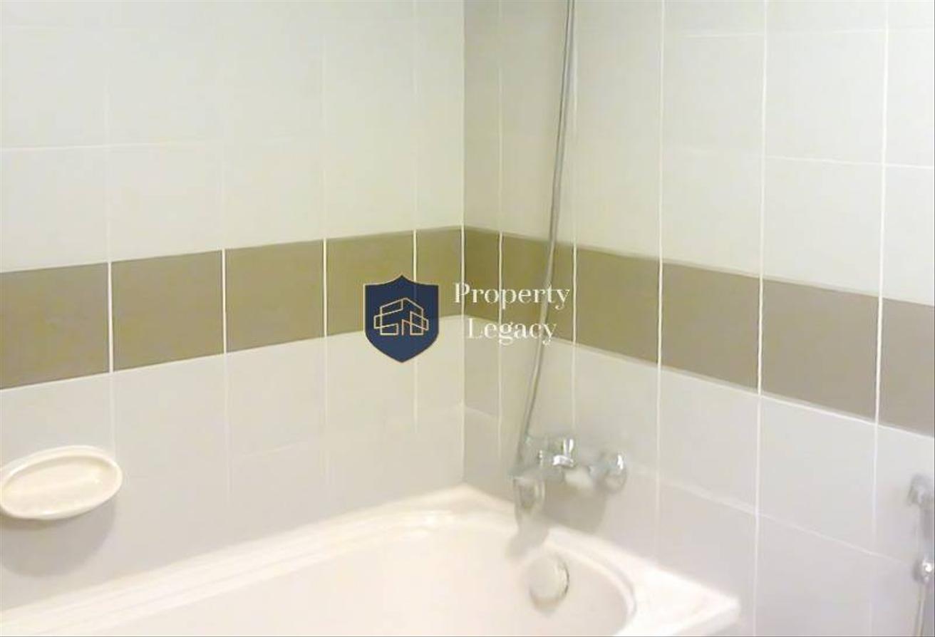 Elegant Layout | Prime Location | Vacant Now photo 7
