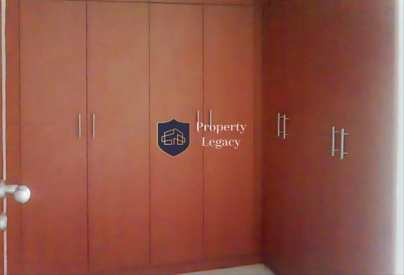 Elegant Layout | Prime Location | Vacant Now photo 5