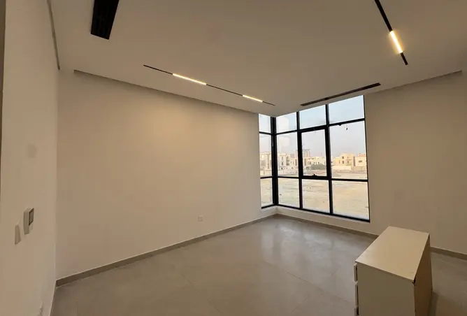 160992297 - Property Image 3