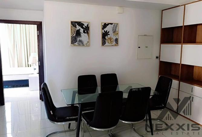 82379382 - Property Image 2