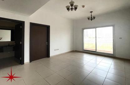 Apartment - 1 Bedroom - 1 Bathroom for sale in Mazaya 27 - Queue Point - Liwan - Dubai Apartment - 1 Bedroom - 1 Bathroom for sale in Mazaya 27 - Queue Point - Liwan - Dubai