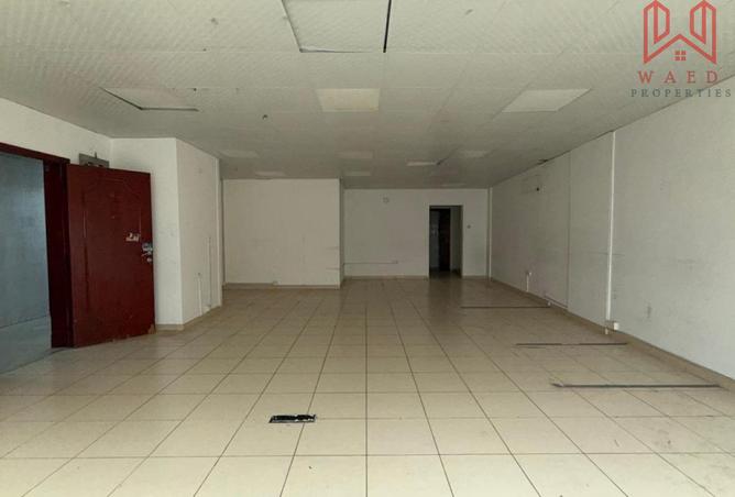 83656323 - Property Main Image
