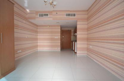 Apartment - Studio - 1 Bathroom for rent in Lakeside Tower B - Lakeside Residence - Dubai Production City (IMPZ) - Dubai Apartment - Studio - 1 Bathroom for rent in Lakeside Tower B - Lakeside Residence - Dubai Production City (IMPZ) - Dubai