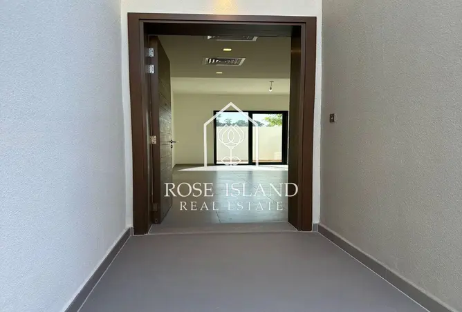163704772 - Property Image 3