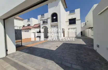 Villa - 4 Bedrooms - 6 Bathrooms for rent in Fay Al Reeman II - Al Shamkha - Abu Dhabi