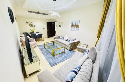 Apartment - 1 Bedroom - 2 Bathrooms for rent in Beach Tower 1 - Al Khan Lagoon - Al Khan - Sharjah