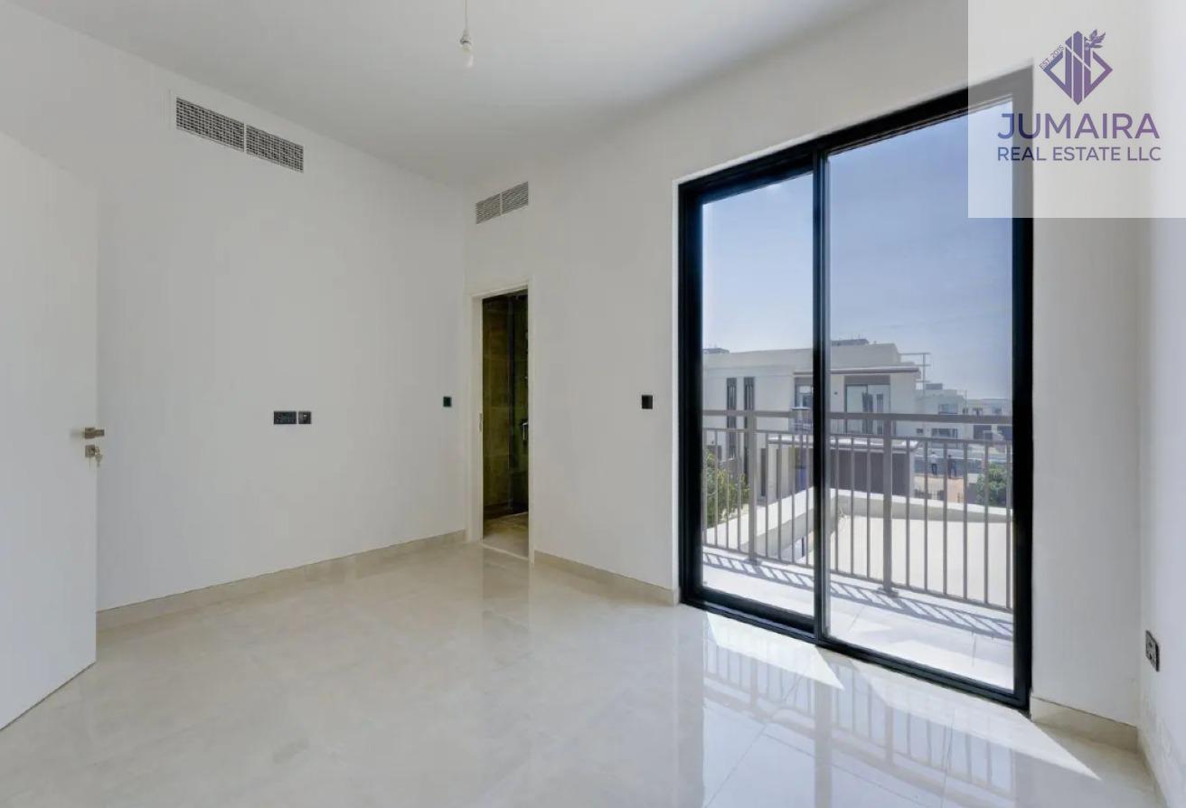 3 Bedroom | Canal View | Brand New | Falcon South