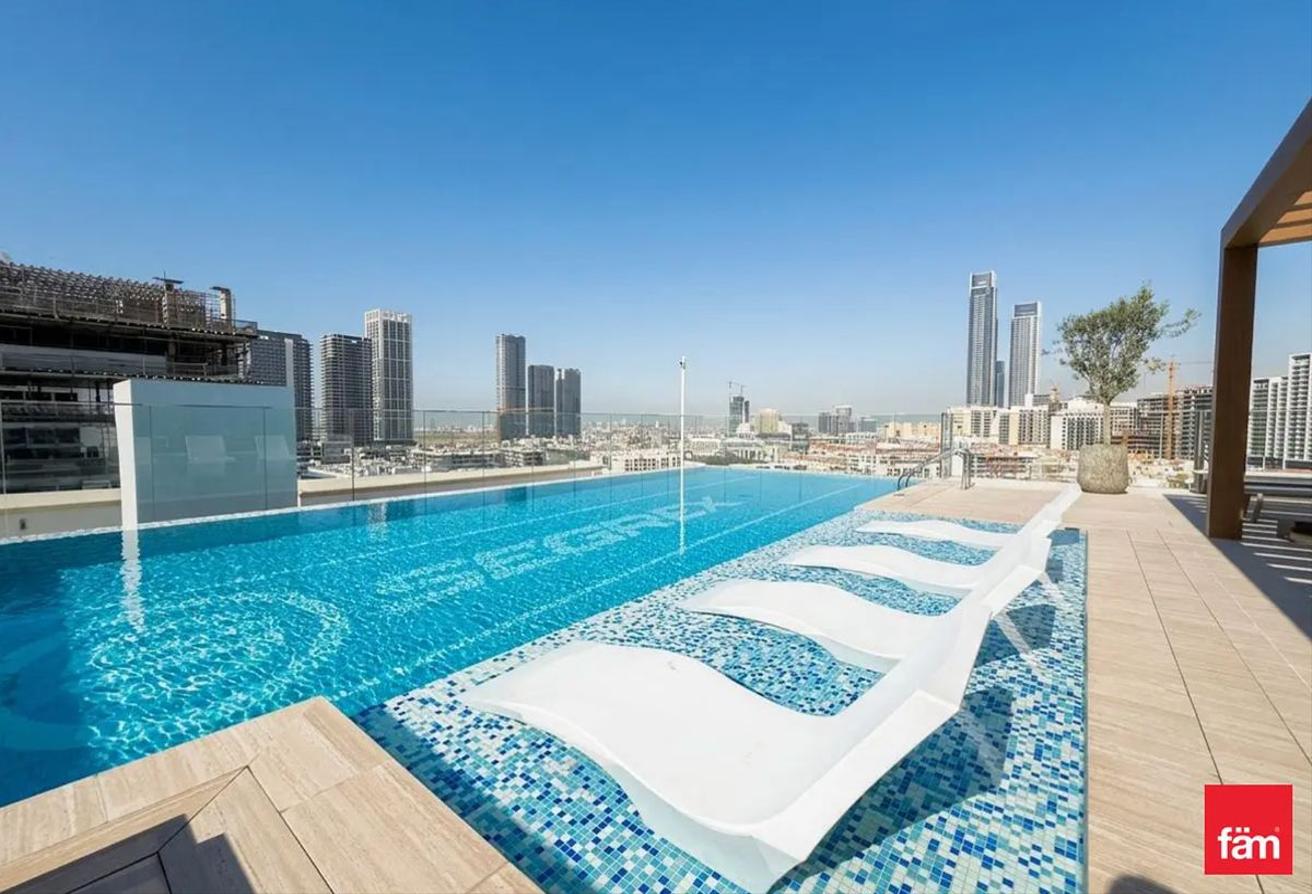 Luxury Studio for Rent in Stonehenge Residences photo 13