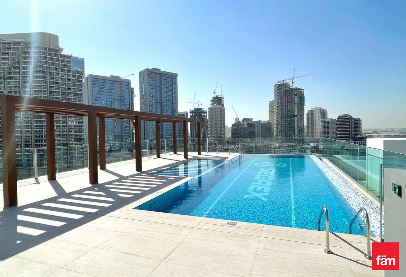 Luxury Studio for Rent in Stonehenge Residences photo 12