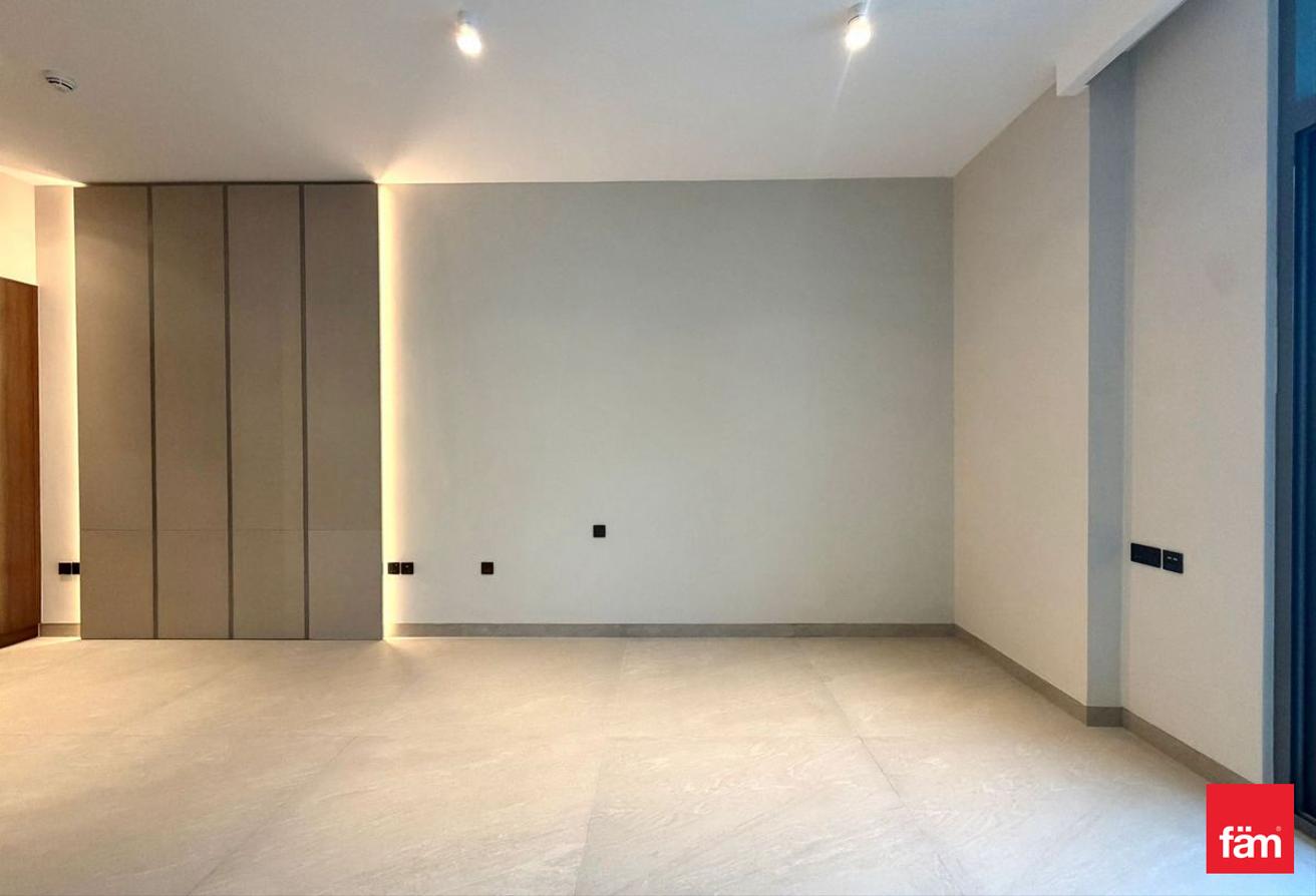 Luxury Studio for Rent in Stonehenge Residences photo 4