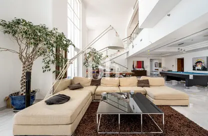 Apartment - 5 Bedrooms - 6 Bathrooms for sale in Sulafa Tower - Dubai Marina - Dubai